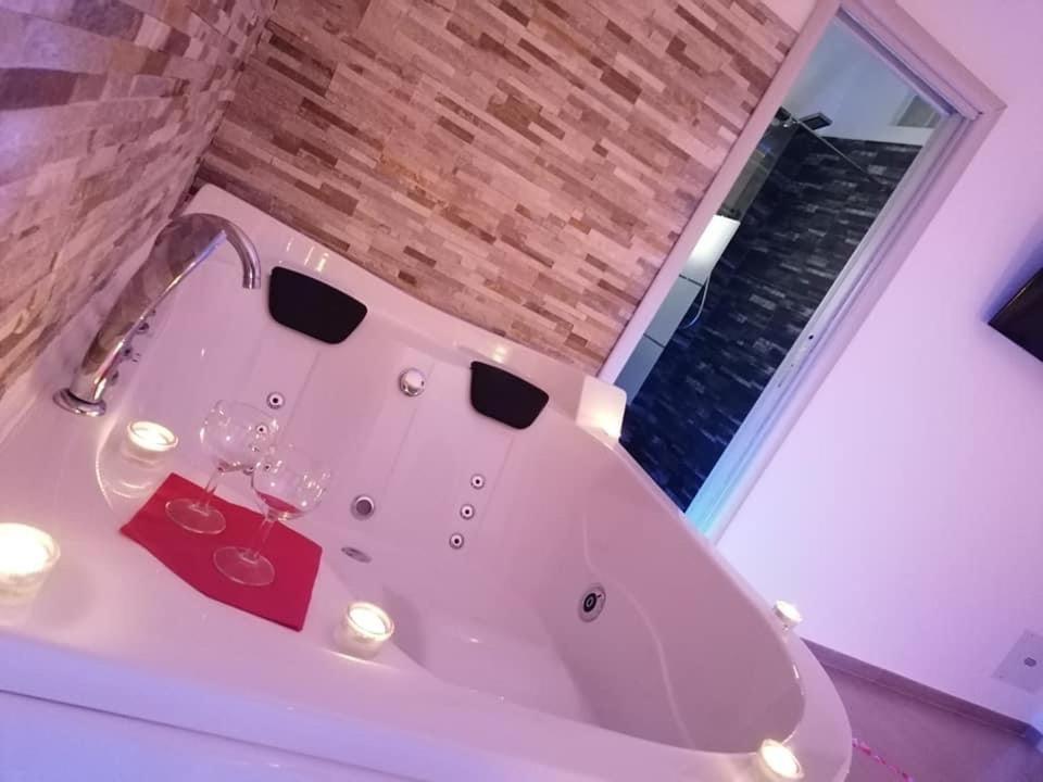 B&B La Perla & Suites 바리 외부 사진